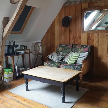 D'hotes Le Carillon 3*