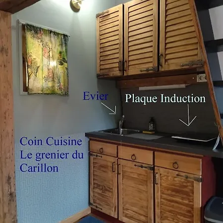 D'hotes Le Carillon Bed and breakfast