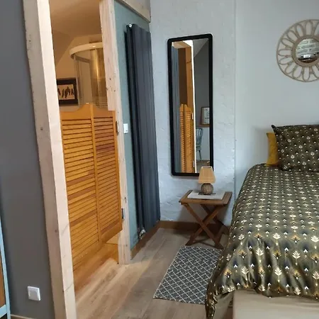 D'hotes Le Carillon Bed & Breakfast *