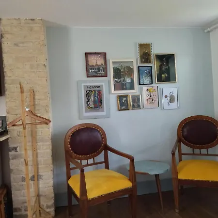 D'hotes Le Carillon Bed & Breakfast Bergues