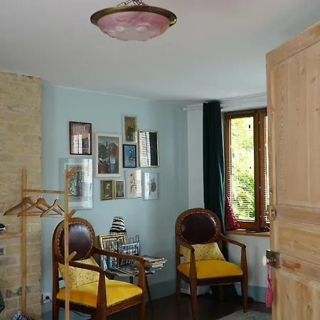 D'hotes Le Carillon Bed and Breakfast Bergues
