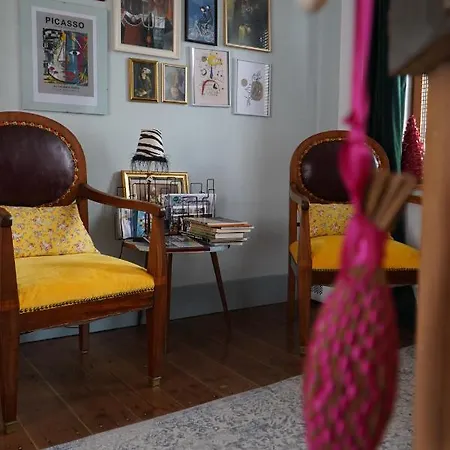 D'hotes Le Carillon Bed and breakfast