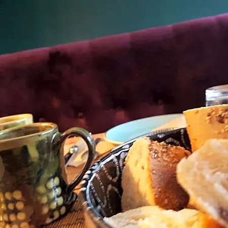 D'hotes Le Carillon Bed and breakfast 4*